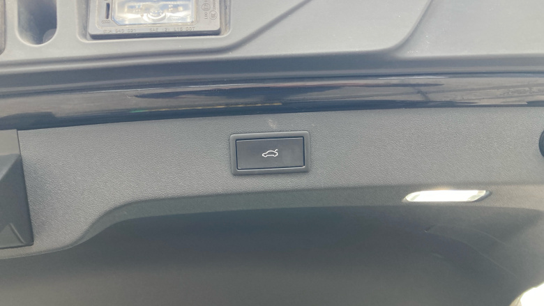 Skoda Enyaq 210kW 85x Sportline 82kWh 4x4 5dr Auto Electric 